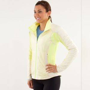 Lululemon Women's Size 4 Run Bundle Up Down Jacket Yellow